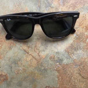 Ray-Ban sunglasses Wayfarer Tortoise